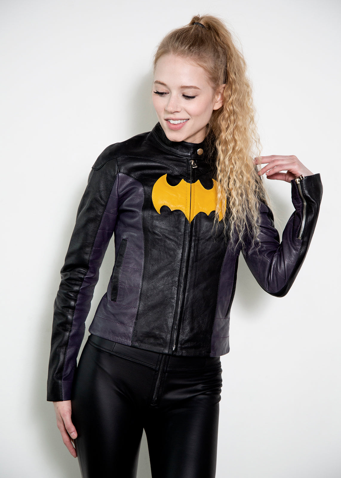 womens superhero batgirl batwoman leather jacket